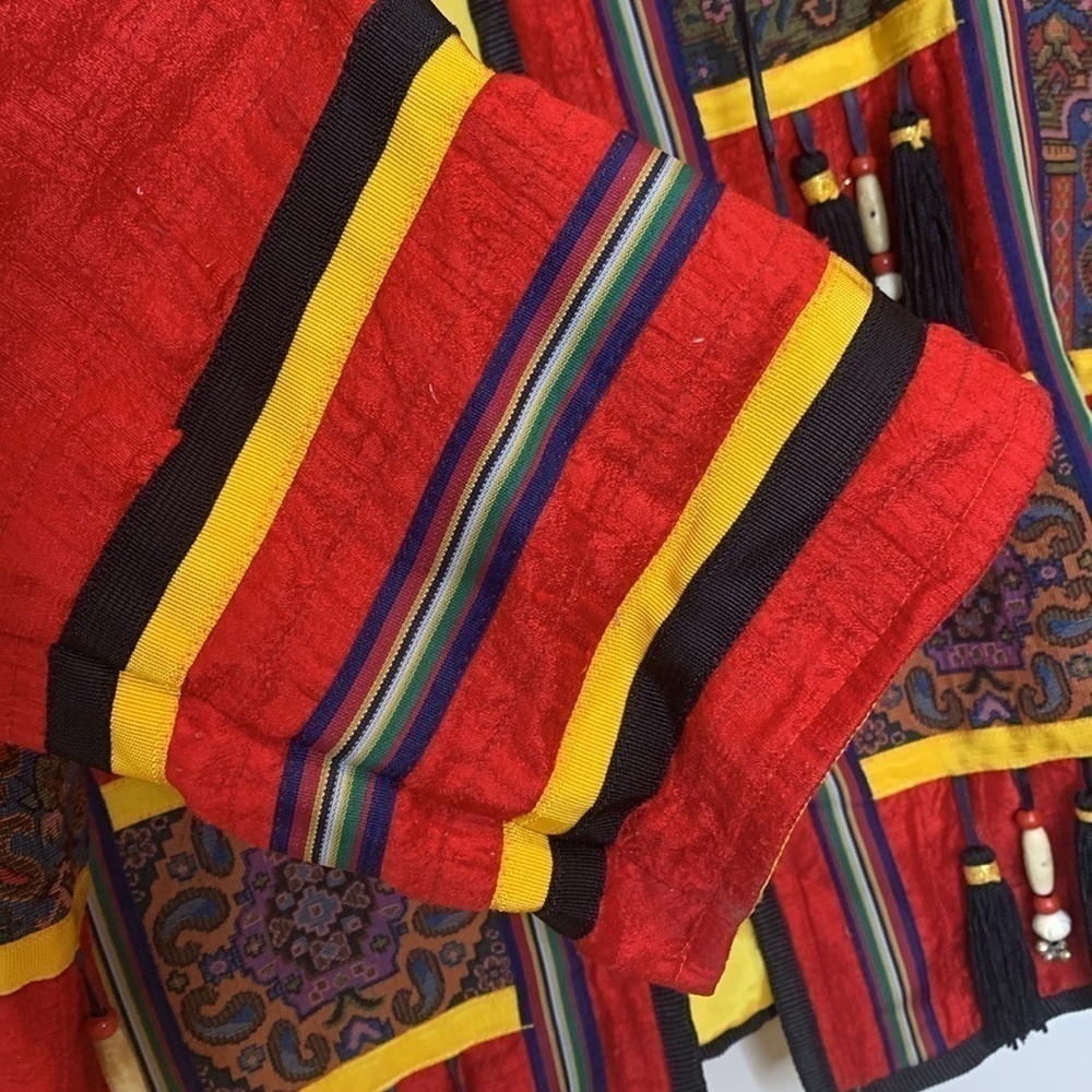 I Magnin Vintage Silk Embroidered Tapestry Tassel Beaded Patchwork Art Jacket L - Picture 10 of 17
